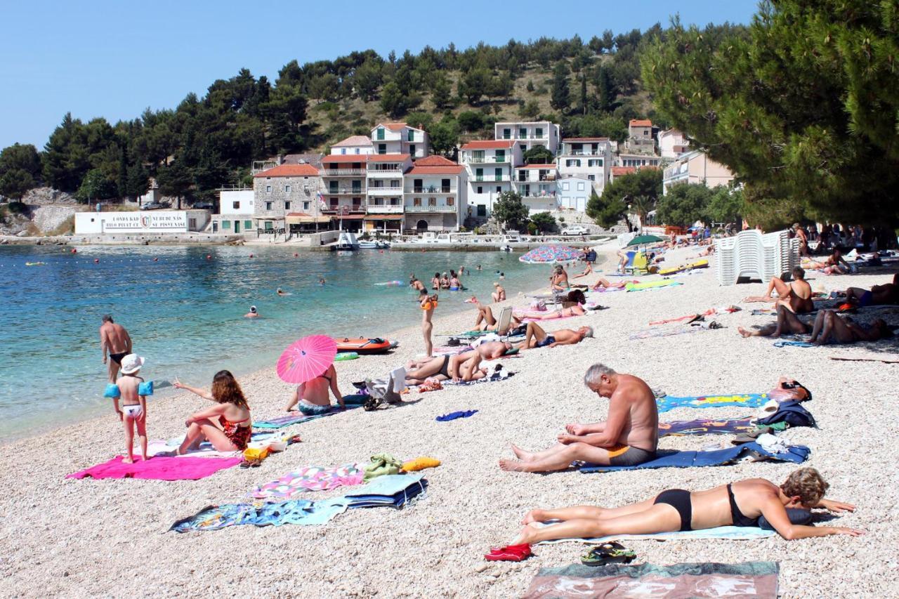 Apartments By The Sea Drvenik Donja Vala, Makarska - 6701 Экстерьер фото