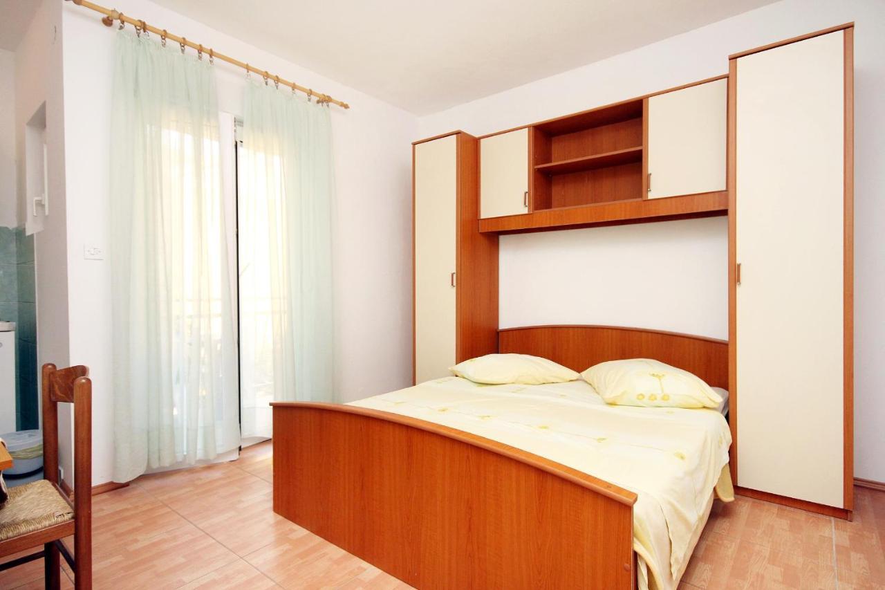 Apartments By The Sea Drvenik Donja Vala, Makarska - 6701 Экстерьер фото